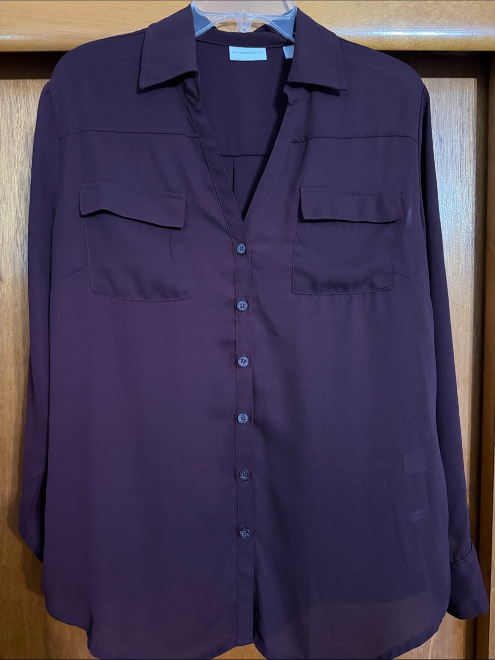 New York & Company Plum Button-Front Blouse size large